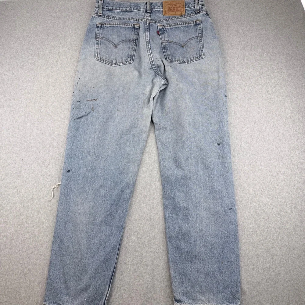 Vintage Levis 560 Loose Fit Straight Leg Jeans Light Wash Thrashed Paint 29x27.5